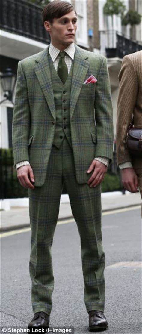 How To Dress Like Downton Abbey Savile Row Tailors Showcase Outfits Of