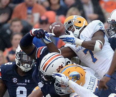Very Opportunistic Auburn Defense Has Four Takeaways But Allows 406
