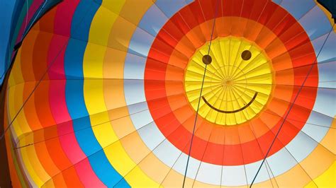 Happy Balloon Bing Wallpaper Download