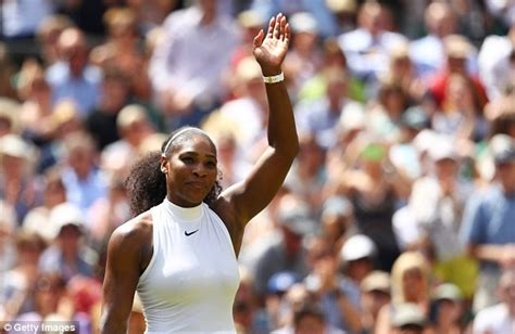 Serena Williams Nets Nurses Wage In Just Two Minutes Daily Mail Online