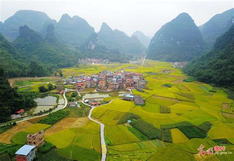 Beautiful Rural Scenery Of S Chinas Guangxi1