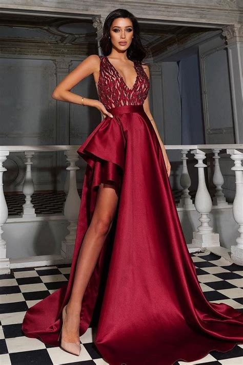 36 Prom Dresses And Other Trendy Hits From The Latest Collections 2021