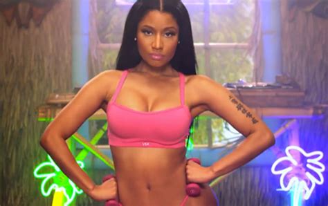 Nicki Minajs Anaconda Single Goes Platinum The Source