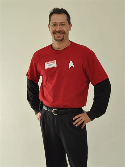 There are many different stories available right now, but most revolve around the crew of a spaceship comprised of different races, though mostly humans. Star Trek Costumes (for Men, Women, Kids) | PartiesCostume.com