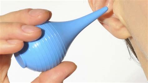 Alternatively, instead of tipping the head, you can place cotton in the ear to prevent the hydrogen peroxide from running out. Popular Remedy To Remove Ear Wax Is Hydrogen Peroxide- How ...