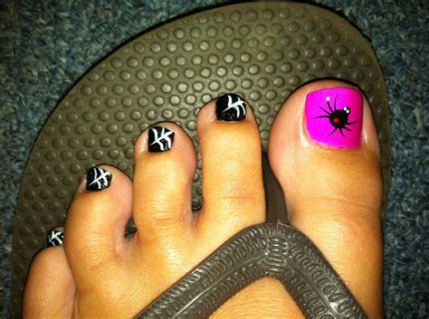 Halloween Toes Halloween Toe Nails Halloween Toes Toe Nail Designs
