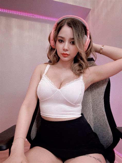 10 Popular And Hottest Female Twitch Streamers In 2023 Their Names And Followers Explored