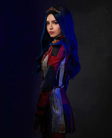 First Look At The Hades In Disney Descendants 3 And New Photos Of Main