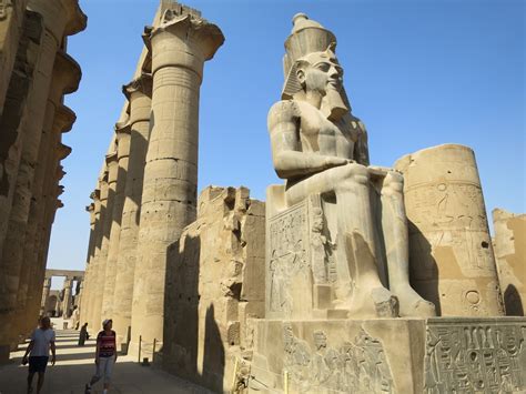 O Templo De Luxor E O Templo De Karnak Visitando A Antiga Cidade De