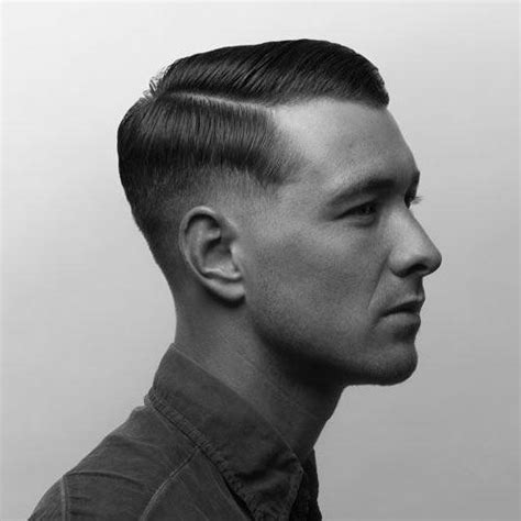 During the 1930s, conking (vividly described in the autobiography of malcolm x) became an innovative method in the u.s. 20 Best 1930s Hairstyles For Men | Simple 1930s Men's ...