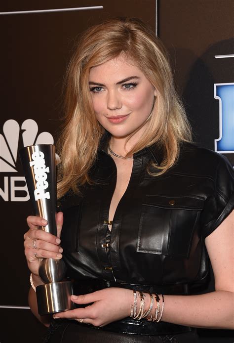 Kate Upton Named “sexiest Woman Alive” At People Magazine Awards Footwear News