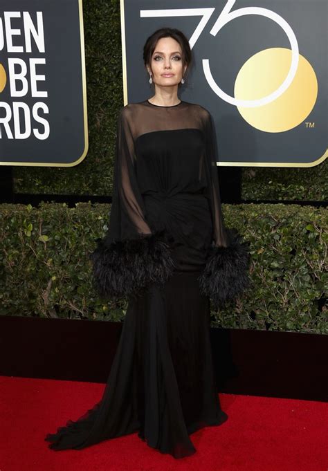 Angelina Jolie Surge Deslumbrante No Golden Globe Vogue Red Carpet