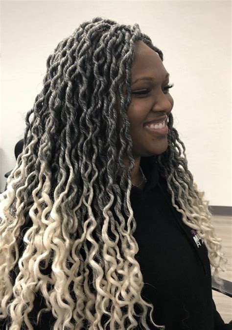 She is also a hair educator for cosmo prof and was named modern salon's top 100 for 2020. Black Hair Salon Phoenix AZ 85032 | Natural Hair Care Salon