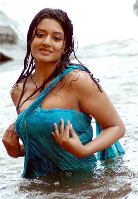 Hot South Indian Actress On Beach Sexy Wet Pics In Bikini