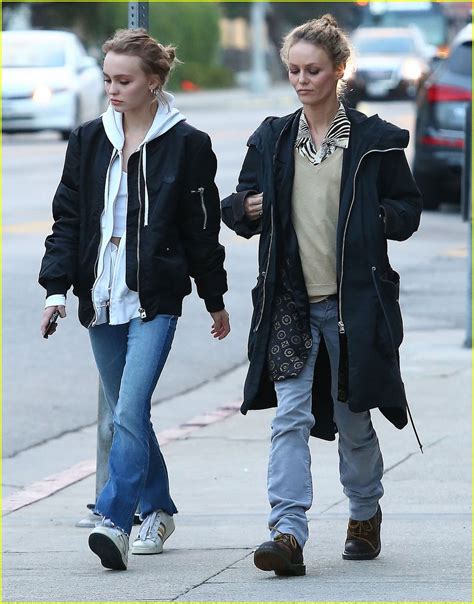 Lily Rose Depp Shops With Mom Vanessa Paradis Photo 3556565 Lily