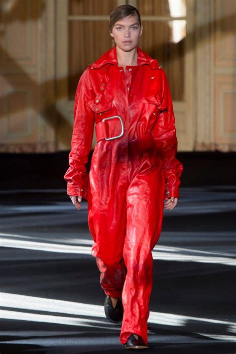 Acne Studios Fall Ready To Wear Collection Runway Looks Beauty