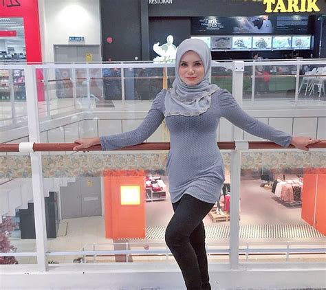 See And Save As Turbanli Milf Seksi Azgin Dul Hijab Turk Hot