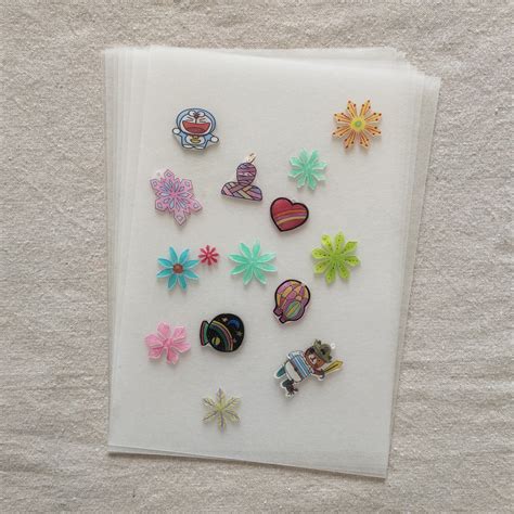 How To Make Shrinkable Film Crafts Shrinky Dinks Diy Plastic And Paper