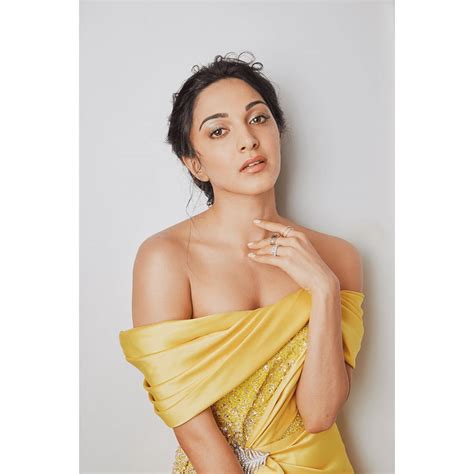 Actress Kiara Advani Hot Stills From Zee Cine Awards 2019 Social News Xyz