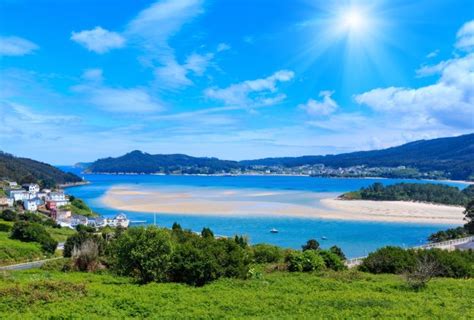 We would like to show you a description here but the site won't allow us. Buying Property in Galicia - Recommended English-speaking ...