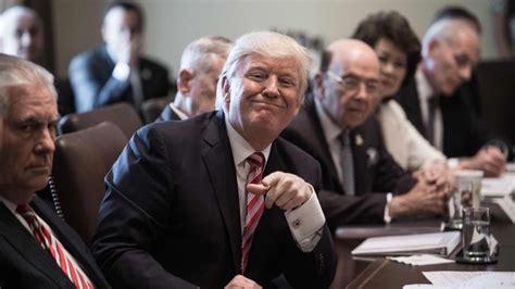 Chuck Schumer Trolls Trump With Parody Of Cabinet Meeting Cnn Politics