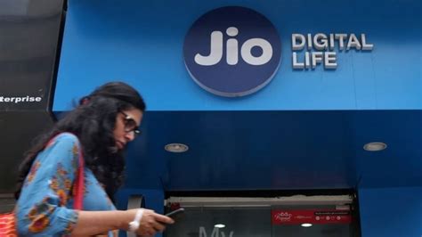 Jio Independence Day Offer Brings New Prepaid Plan With Gb Daily Data At Just Rs