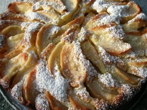 Veganes kuchenrezept, mit wenigen einfachen grundzutaten. Apfel-Marzipan Kuchen - Rezept mit Bild - kochbar.de