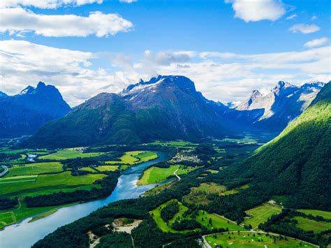 Inhaltsverzeichnis 1 lage und daten 2. Cruises to Andalsnes, Norway Port | P&O Cruises