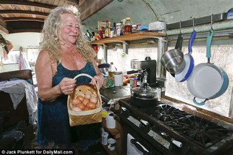 Ellar Coltranes Grandmother Is A 69 Year Old Hippie Daily Mail Online