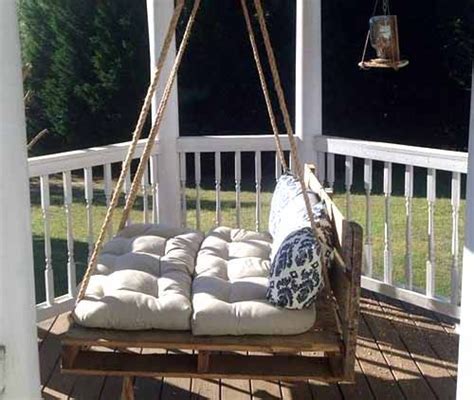12 Creative Pallet Garden Swings Porch Swing Bed Pallet Furniture
