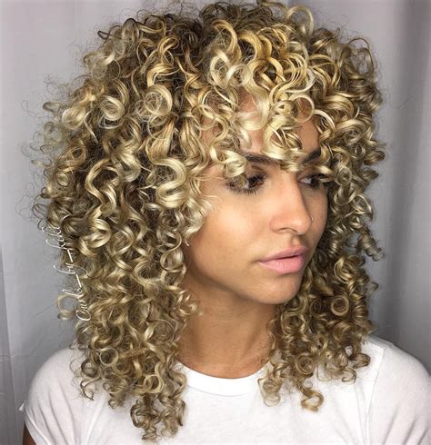 50 Natural Curly Hairstyles And Curly Hair Ideas To Try In 2024 Hair Adviser