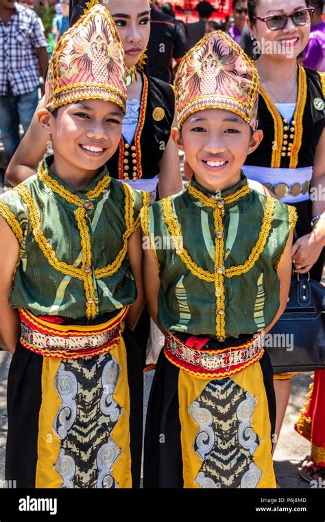 Pakaian Tradisional Kadazan Dusun Lelaki Tempah Sewa Untuk Sebarang D Zelno Baju Tradisi Sabah