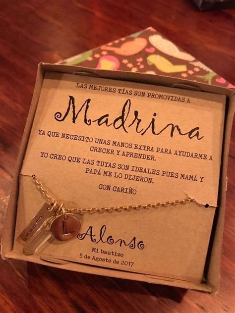 El bautizo de nuestro hij@ es un día único y especial y los padrinos serán los verdaderos responsables de ellos en las madrinas deben de tener un regalo muy especial y ellas al igual que los padrinos, tendrán también regalos para pedir que sean padrinos de bautizo. carta para pedir que sea madrina de bautizo, carta para ...