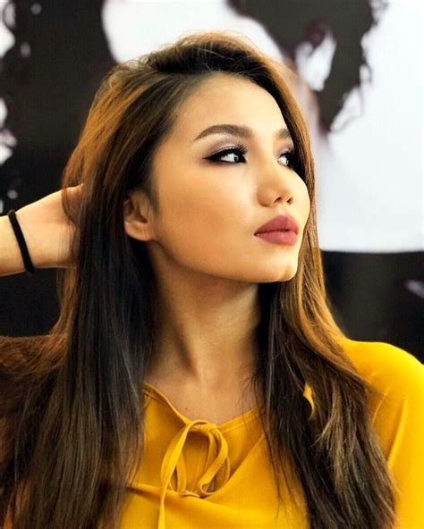 Top 25 Beautiful Kazakhstan Women Photo Gallery