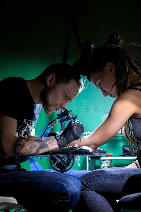 Tattoo Artist Which Make Tattoo Master Works On Professional Machine