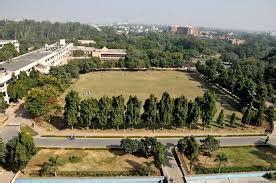 The registration can be done through the online process from the official website of du till august 21. IIT Delhi: A Complete Guide 2020 - Uniform Application