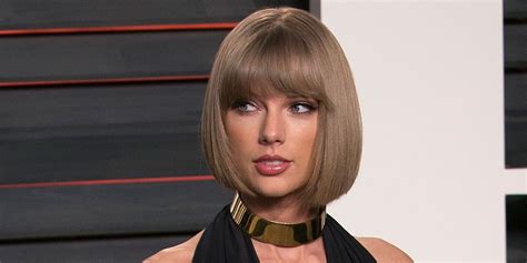 taylor swift dyed her hair platinum again self