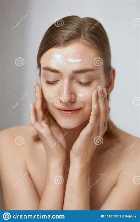 Face Skin Care Woman Applying Facial Cleanser On Face Closeup Stock Image Image Of Girl