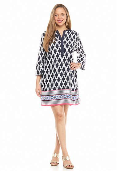 Crown And Ivy™ Plus Size Marrakesh Medallion Shift Dress Shift Dress