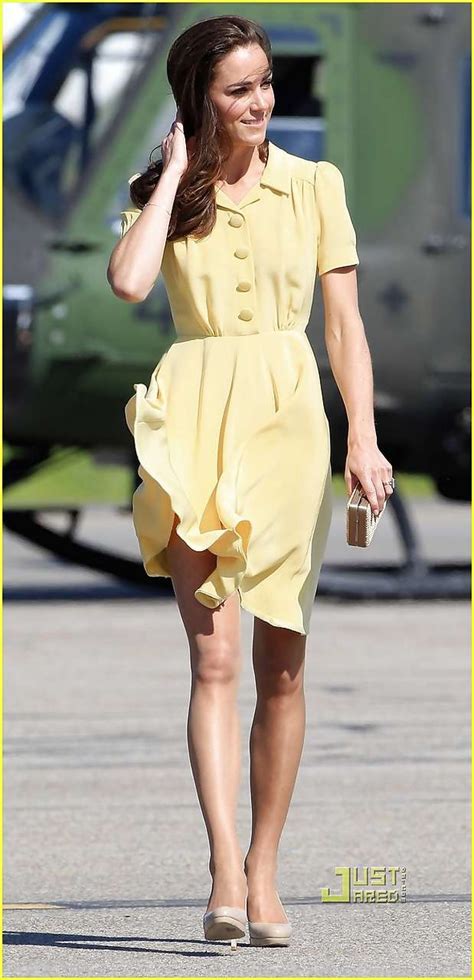 Kate Middleton Showing Her Panties While Wind Blow Her Yellow Dress