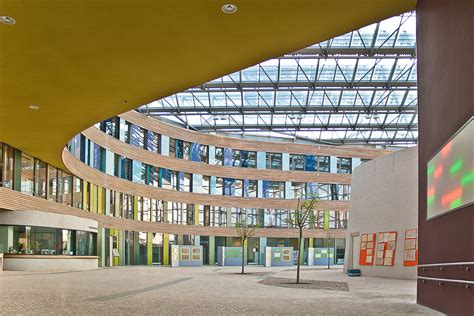 Uba, nigeria, part of askira/uba local government area in borno state. UBA Dessau Foto & Bild | architektur, stilepochen, art ...