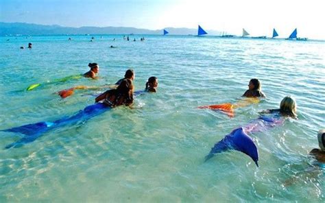 There Is A School In The Philippines That Will Teach You How To Be A Mermaid Photos Mermaid