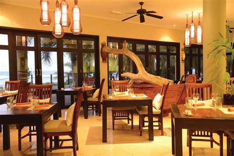 Restaurant Doubletree By Hilton Seychelles Allamanda Resort And Spa