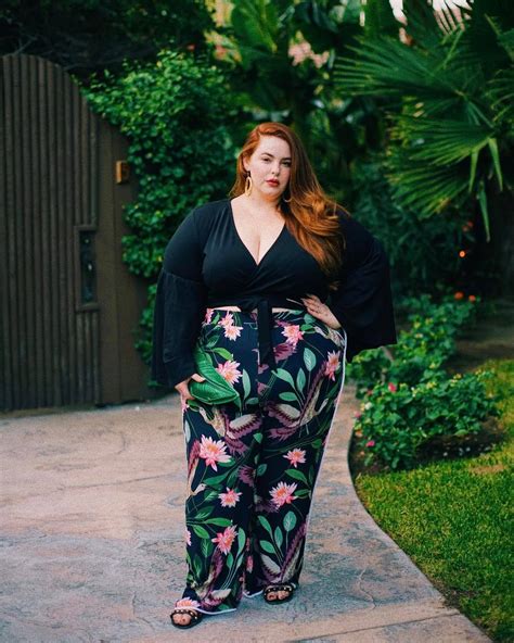 18 best plus size celebrities outfit ideas from this year
