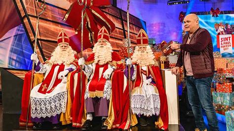 Paul De Leeuw Strikt Anouk Voor Sinterklaasshow