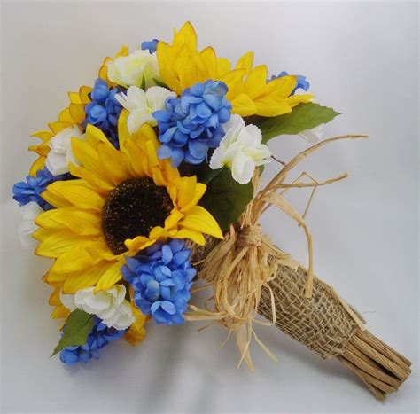 Send sunflowers for delivery in mason jars, or mixed bouquets of sunflowers and send some sunshine to brighten their day with gorgeous sunflower bouquets. 40 best Sunflower And Navy Blue Wedding images on ...
