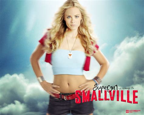 Laura Vandervoort Smallville Tv Supergirl Wallpapers Hd Desktop