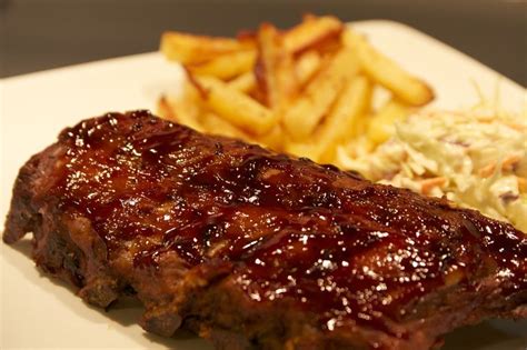 Remettre le porc effiloché et le jus dégraissé dans la mijoteuse. Côtes levées style Bâton Rouge (avec images) | Recettes de cuisine, Recette, Recette mijoteuse