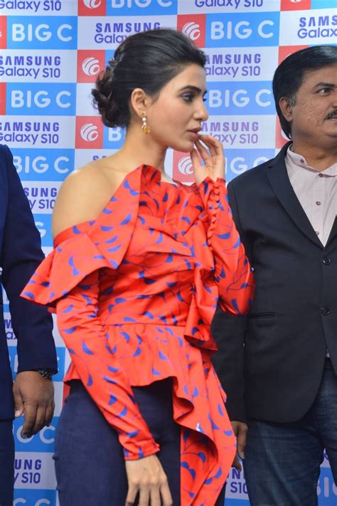 Want to discover art related to samsung_girl? Samantha launches Samsang Galaxy S10+ Mobile At Big C ...