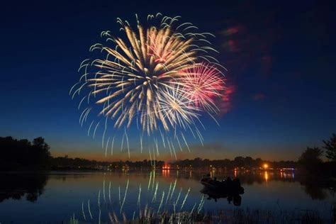 Fireworks On The River 2023 Greater Oneida Lake Chamber Of Commerce